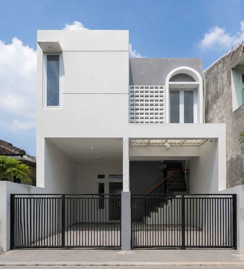 Hasil Renovasi dan Bangun Rumah pak hendriarno gubeng surabaya